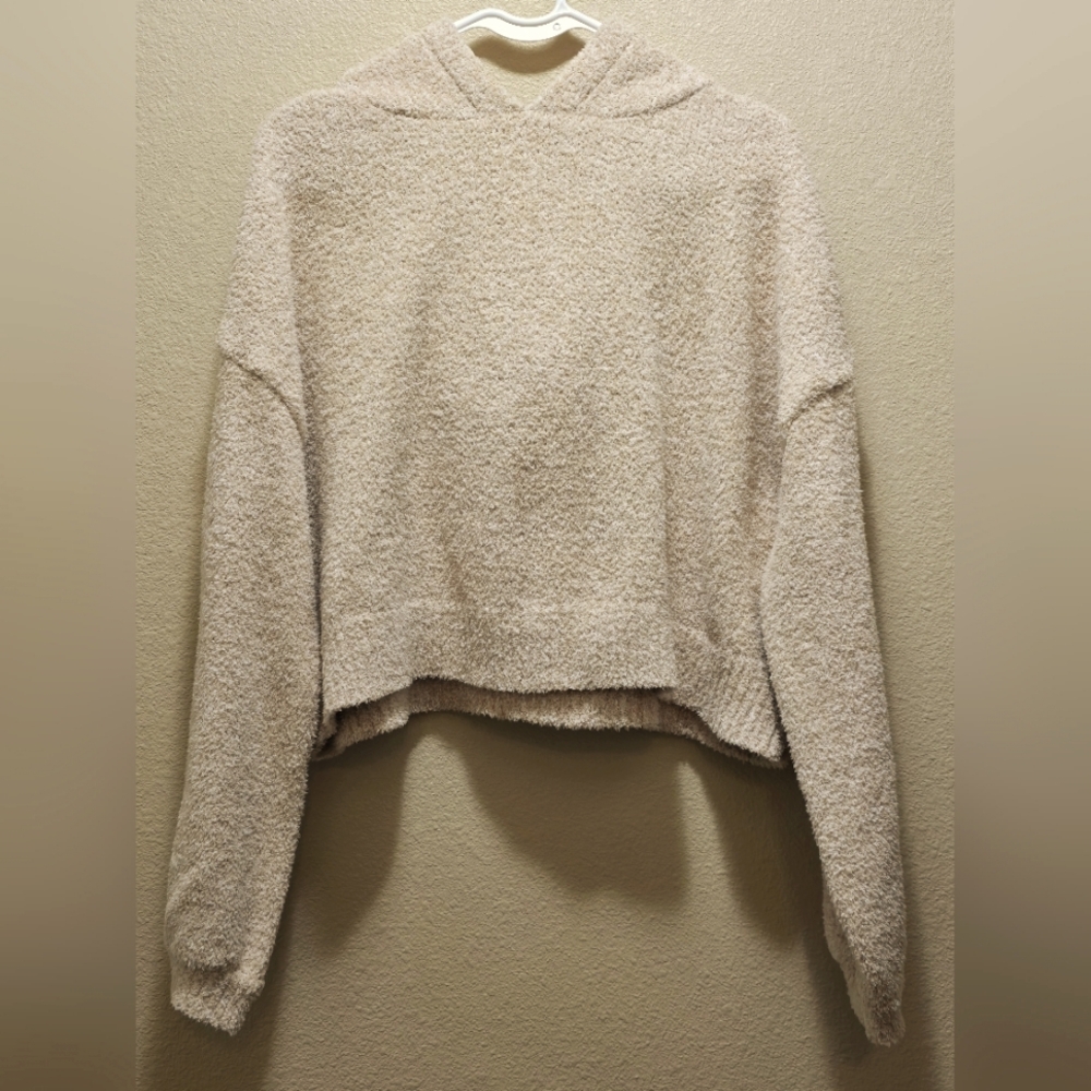 Ruby Moon. Very Cute Cropped Hoodie